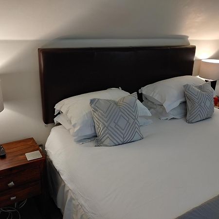 The Bath House Apartments - Free 1St Breakfast - Free Parking Екстериор снимка