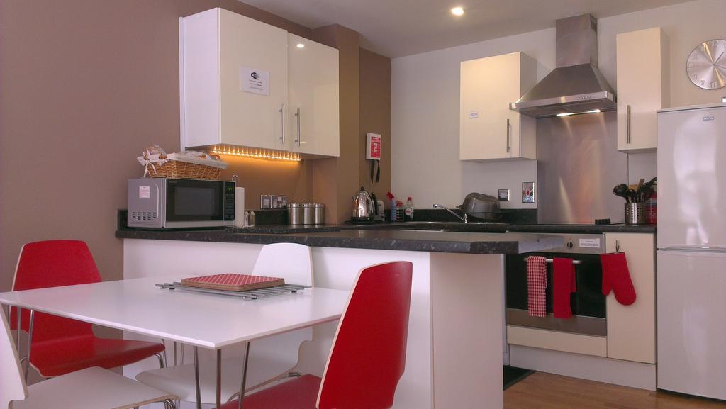 The Bath House Apartments - Free 1St Breakfast - Free Parking Екстериор снимка