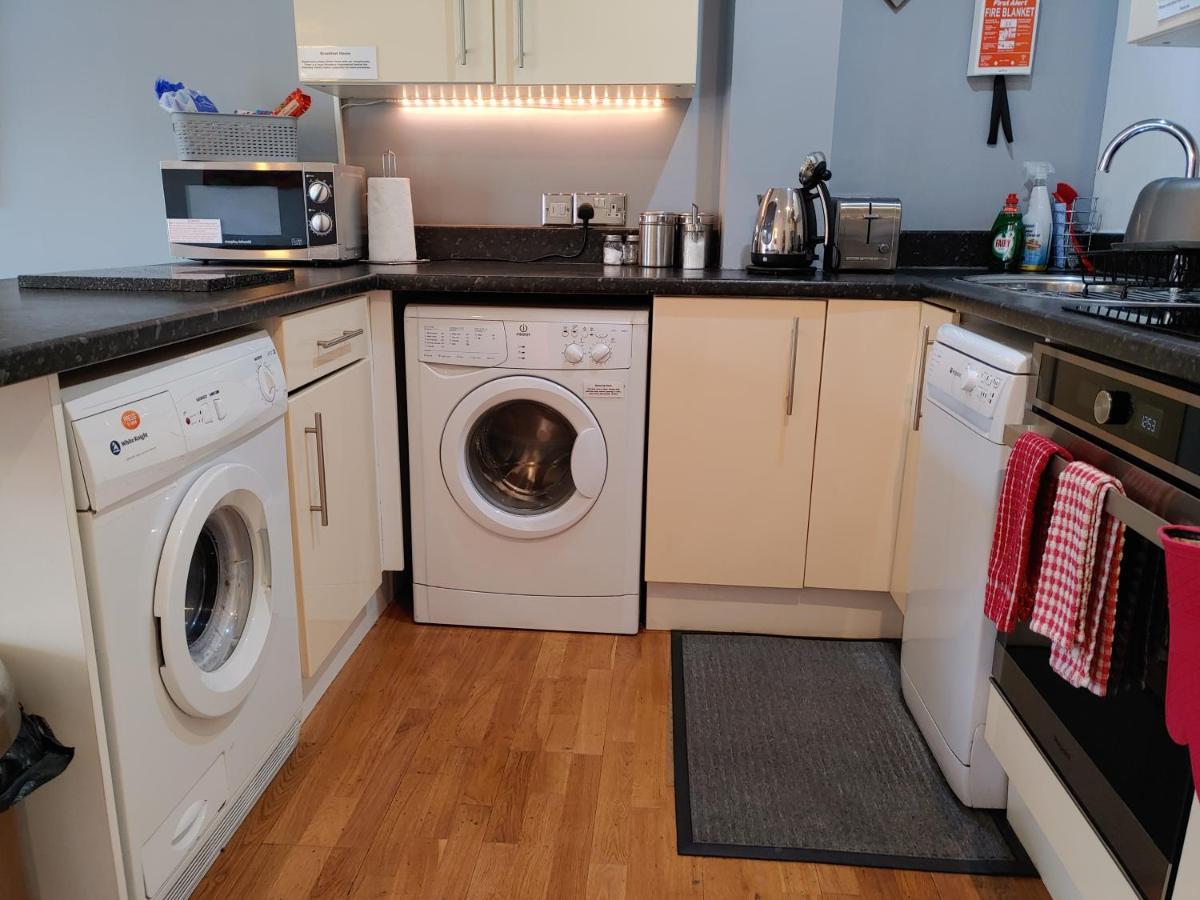 The Bath House Apartments - Free 1St Breakfast - Free Parking Екстериор снимка